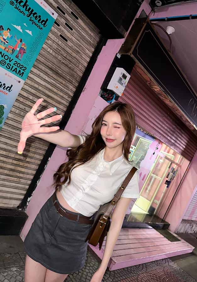 Champ Emmita พริตตี้ เน็ตไอดอลสุดในรุ่นแล้ว 21