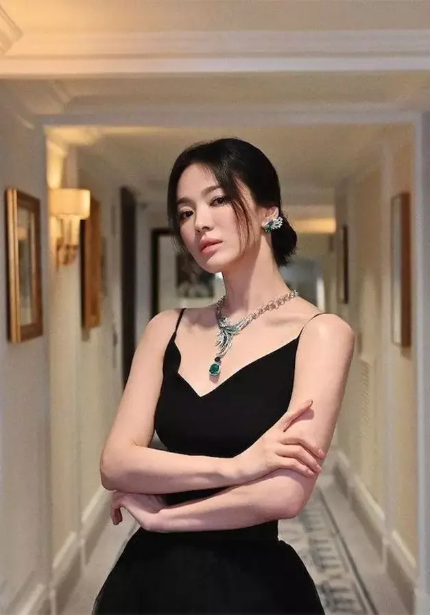 เปิดวาร์ป Song Hye Kyo ดาราสาวชาวเกาหลีใต้ ขวัญใจหนุ่มทั่วโลก 12