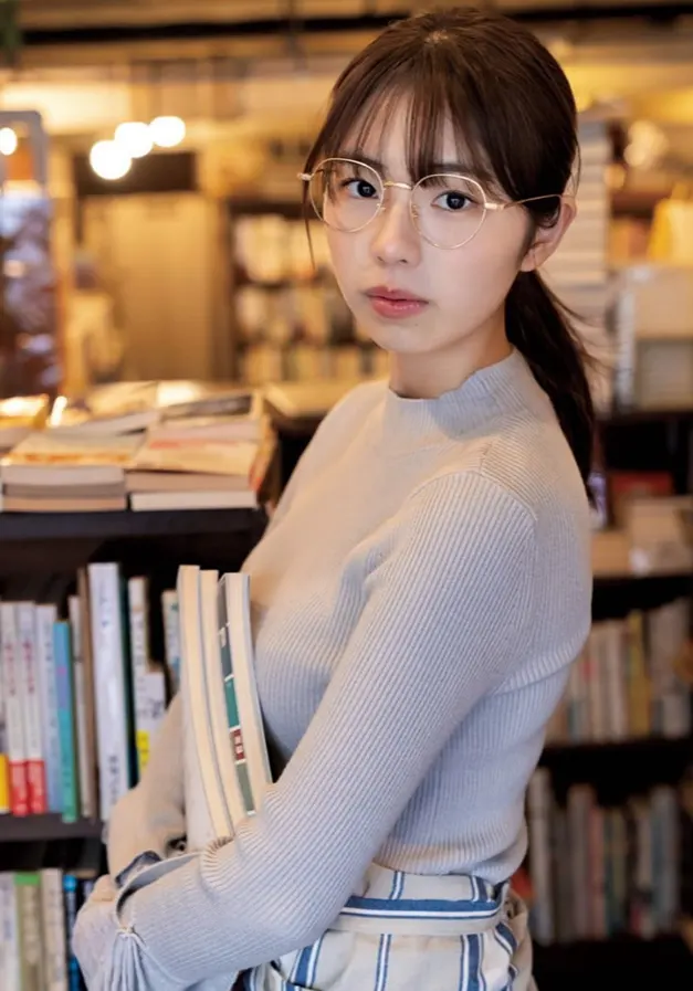 เปิดวาร์ป HINA ฮินะจัง สาวกราเวียร์สุดน่ารัก 9