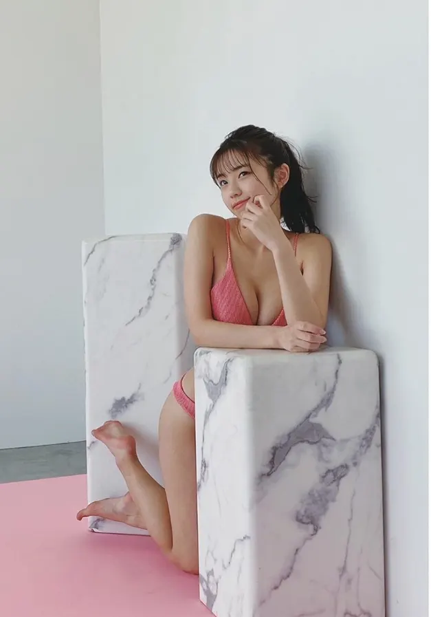 เปิดวาร์ป HINA ฮินะจัง สาวกราเวียร์สุดน่ารัก 11