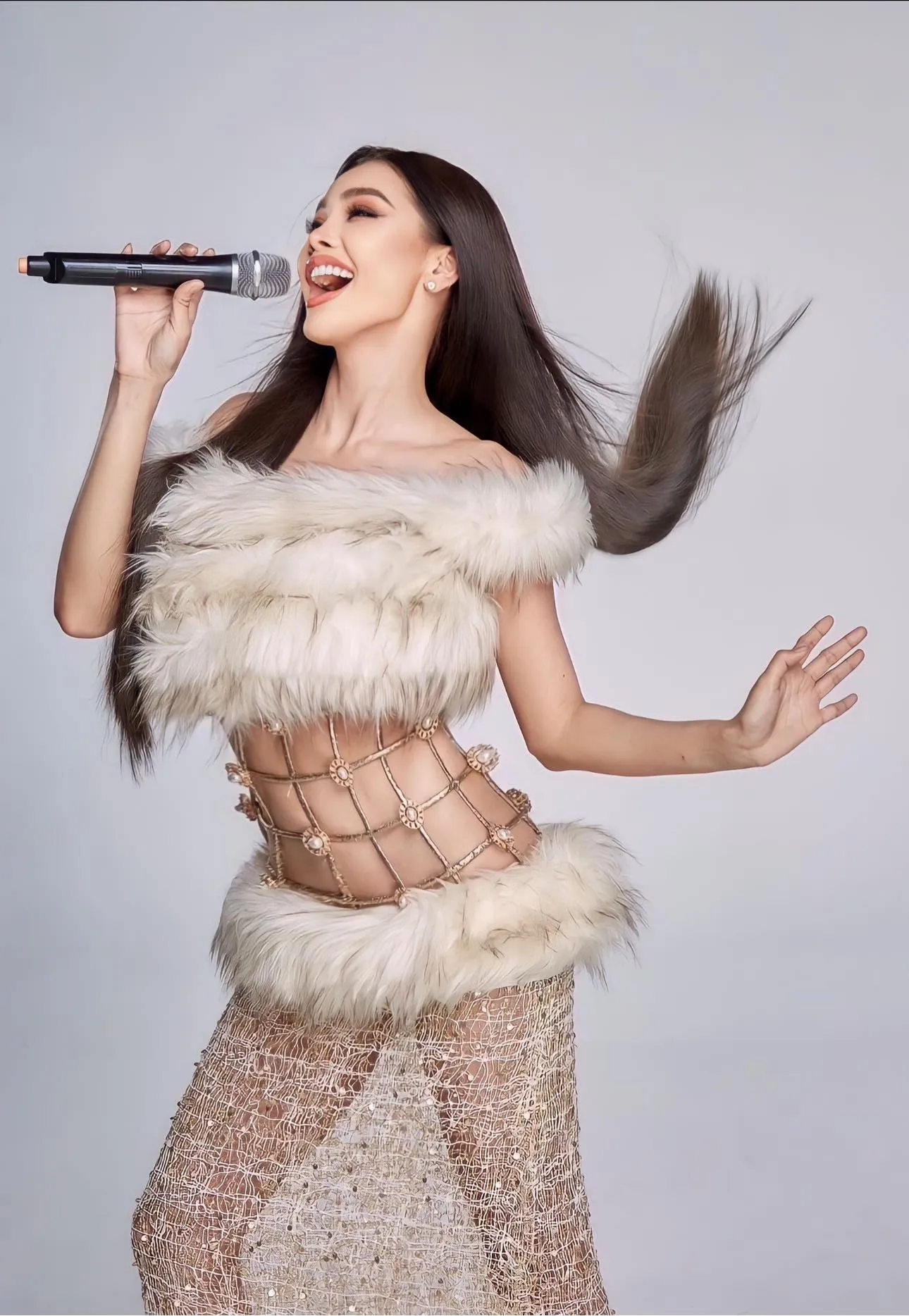 น้องอิงฟ้า วราหะ สวยระดับนางงามสาวไทย ดีกรีมิสแกรนด์ไทยแลนด์ 2022 10