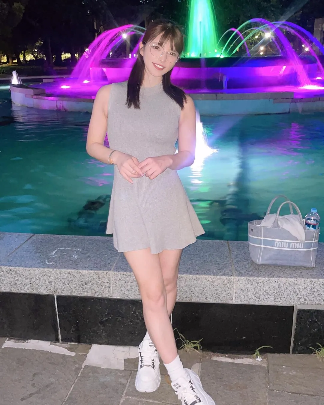 ไอ อุเอฮาระ นางเอกหนังเอวีชื่อดัง ทั้งสวยและเซ็กซี่ พร้อมแจกวาร์ปเด็ด 60