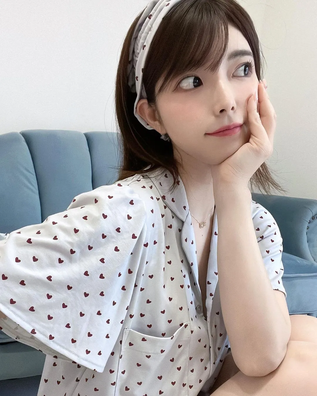 ไอ อุเอฮาระ นางเอกหนังเอวีชื่อดัง ทั้งสวยและเซ็กซี่ พร้อมแจกวาร์ปเด็ด 74