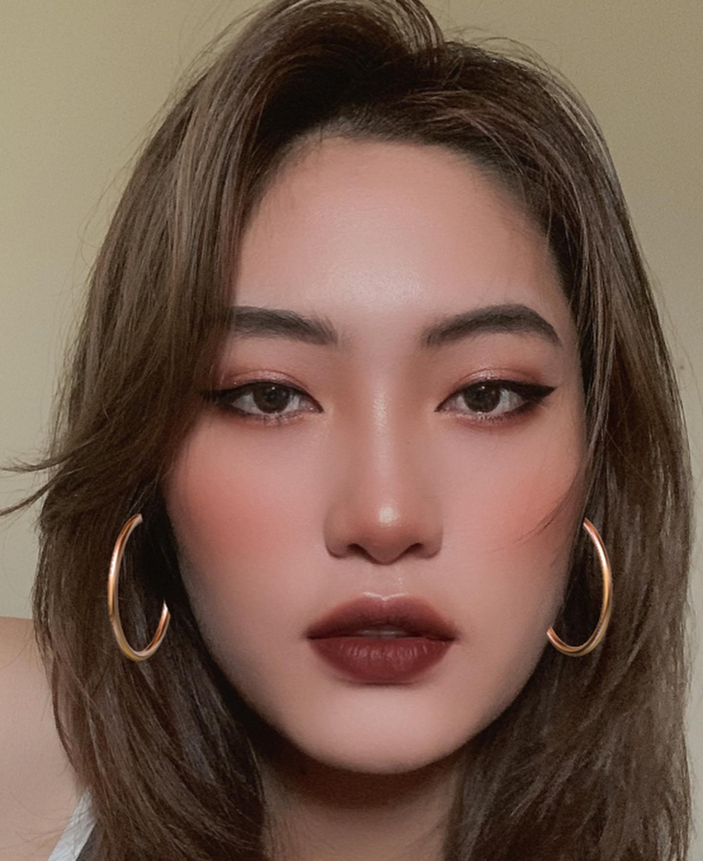 เปิดวาร์ปสาวสวย เฉิ่น เวียด เฮือง Viethuongg08 นักวอลเลย์บอลหญิงทีมชาติเวียดนาม 13