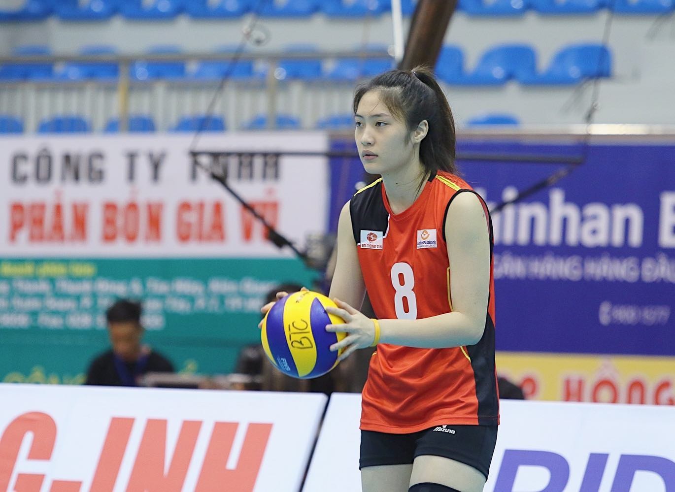 เปิดวาร์ปสาวสวย เฉิ่น เวียด เฮือง Viethuongg08 นักวอลเลย์บอลหญิงทีมชาติเวียดนาม 6