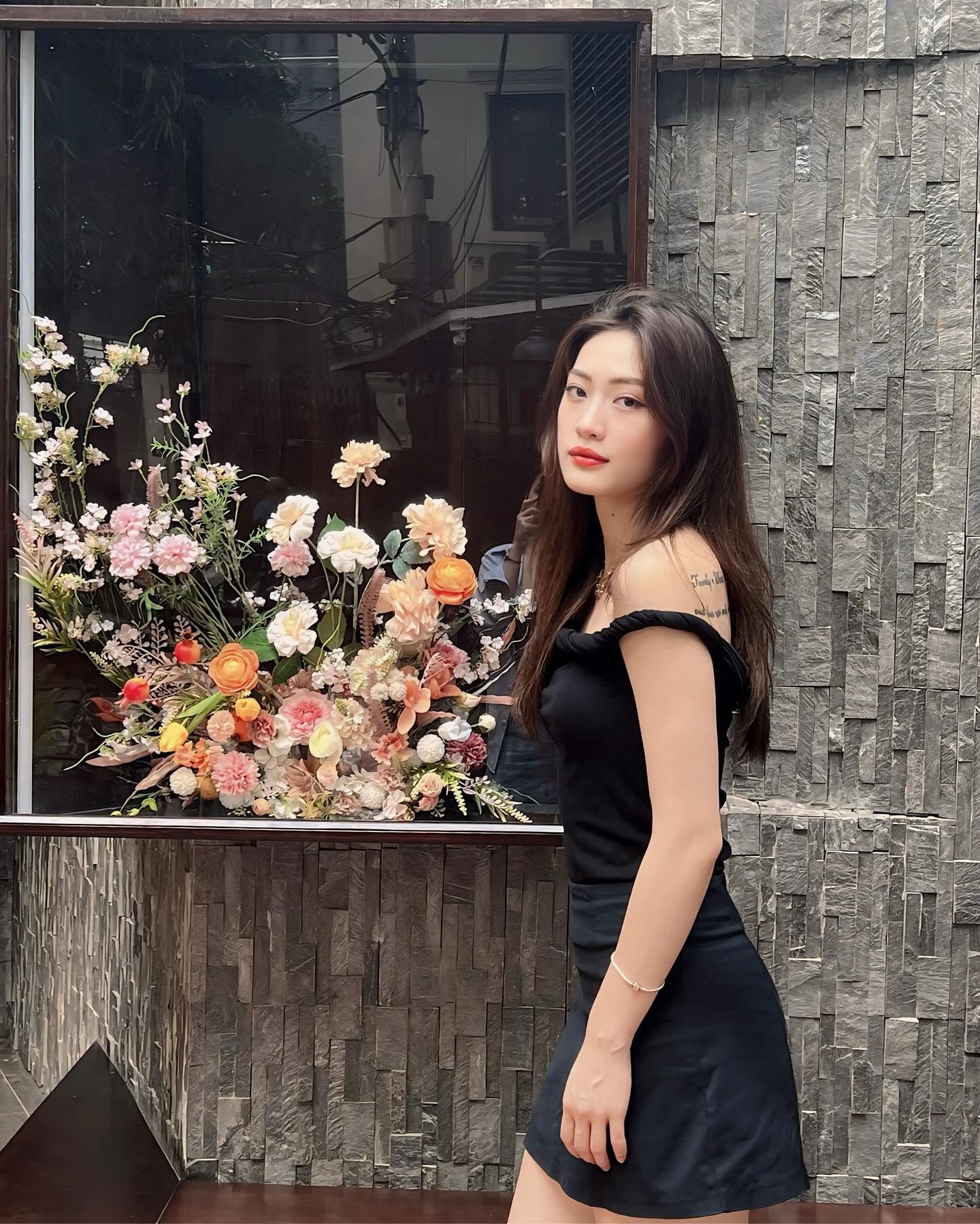 เปิดวาร์ปสาวสวย เฉิ่น เวียด เฮือง Viethuongg08 นักวอลเลย์บอลหญิงทีมชาติเวียดนาม 76