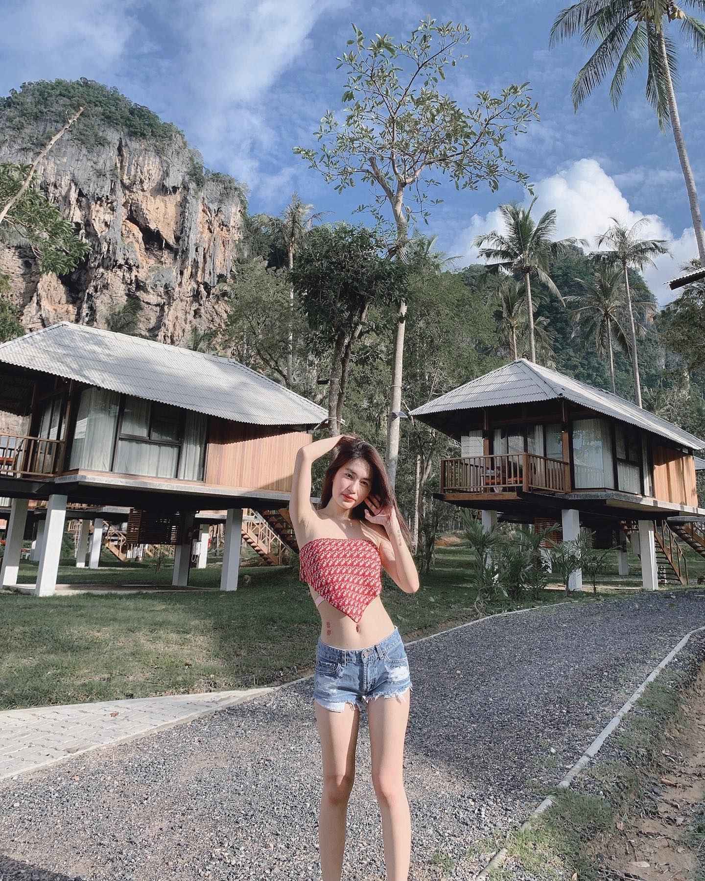 เปิดวาร์ป OnlyFans น้องนุ่น noonlalada ดาวดังแก๊งนางฟ้า 6