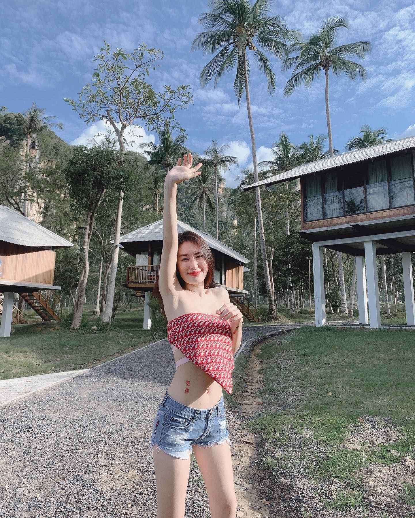 เปิดวาร์ป OnlyFans น้องนุ่น noonlalada ดาวดังแก๊งนางฟ้า 9