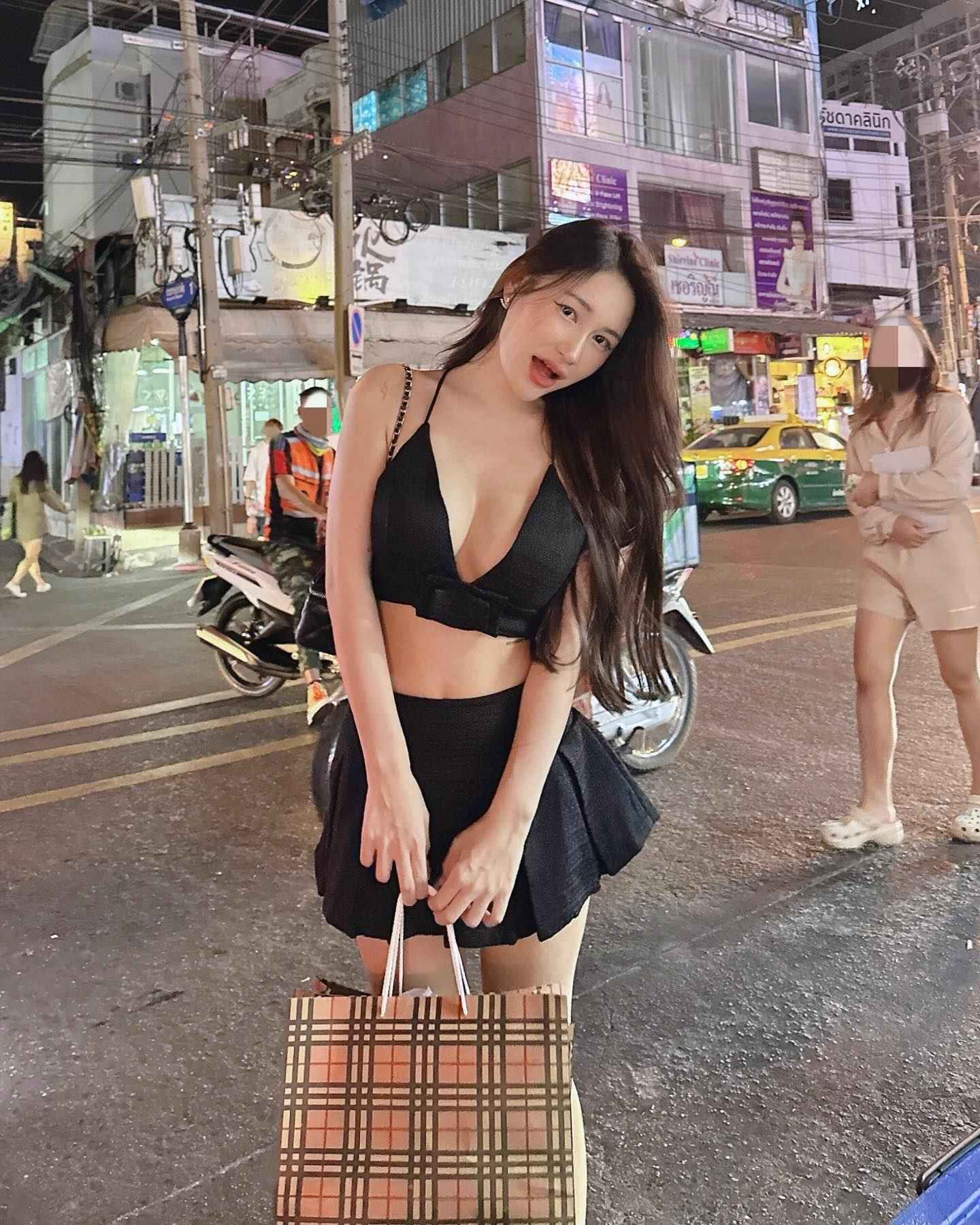 เปิดวาร์ป OnlyFans น้องนุ่น noonlalada ดาวดังแก๊งนางฟ้า 94